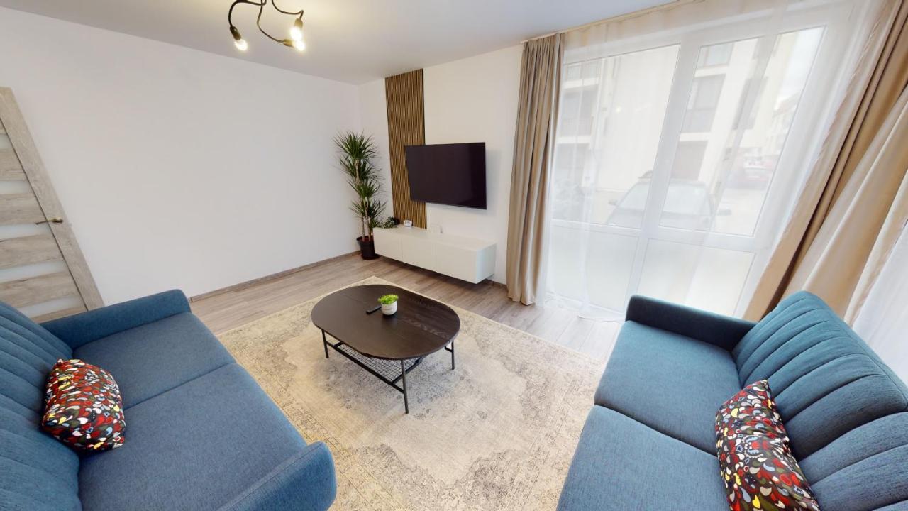 Apartment By The Lake Nr 4 Vrt Sibiu Exterior photo